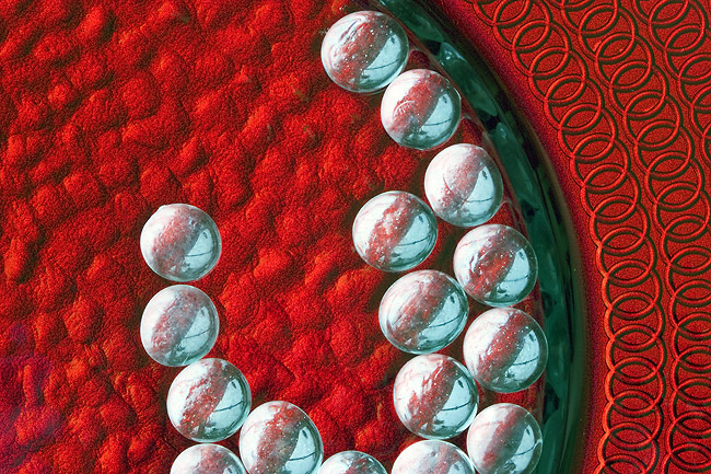 redwhitebead4447