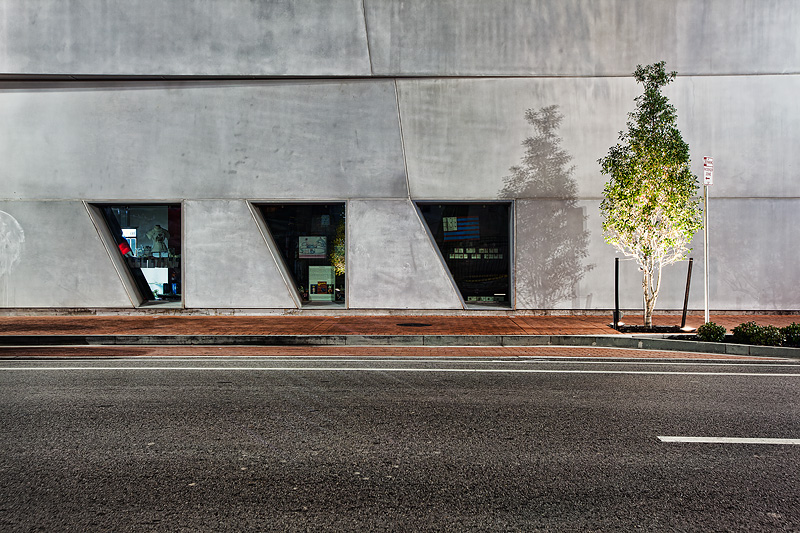 WWII Museum - Magazine St.