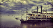 SS Natchez at New Orleans (9898)